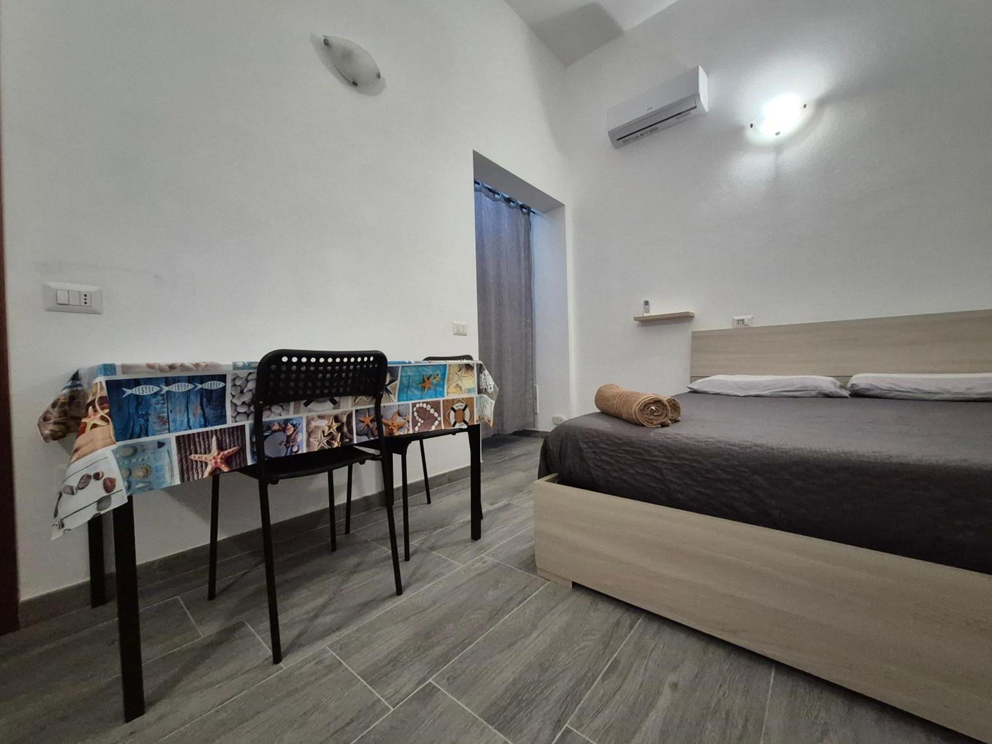 Casa Vacanza Monoboito Quartu SantʼElena Dış mekan fotoğraf