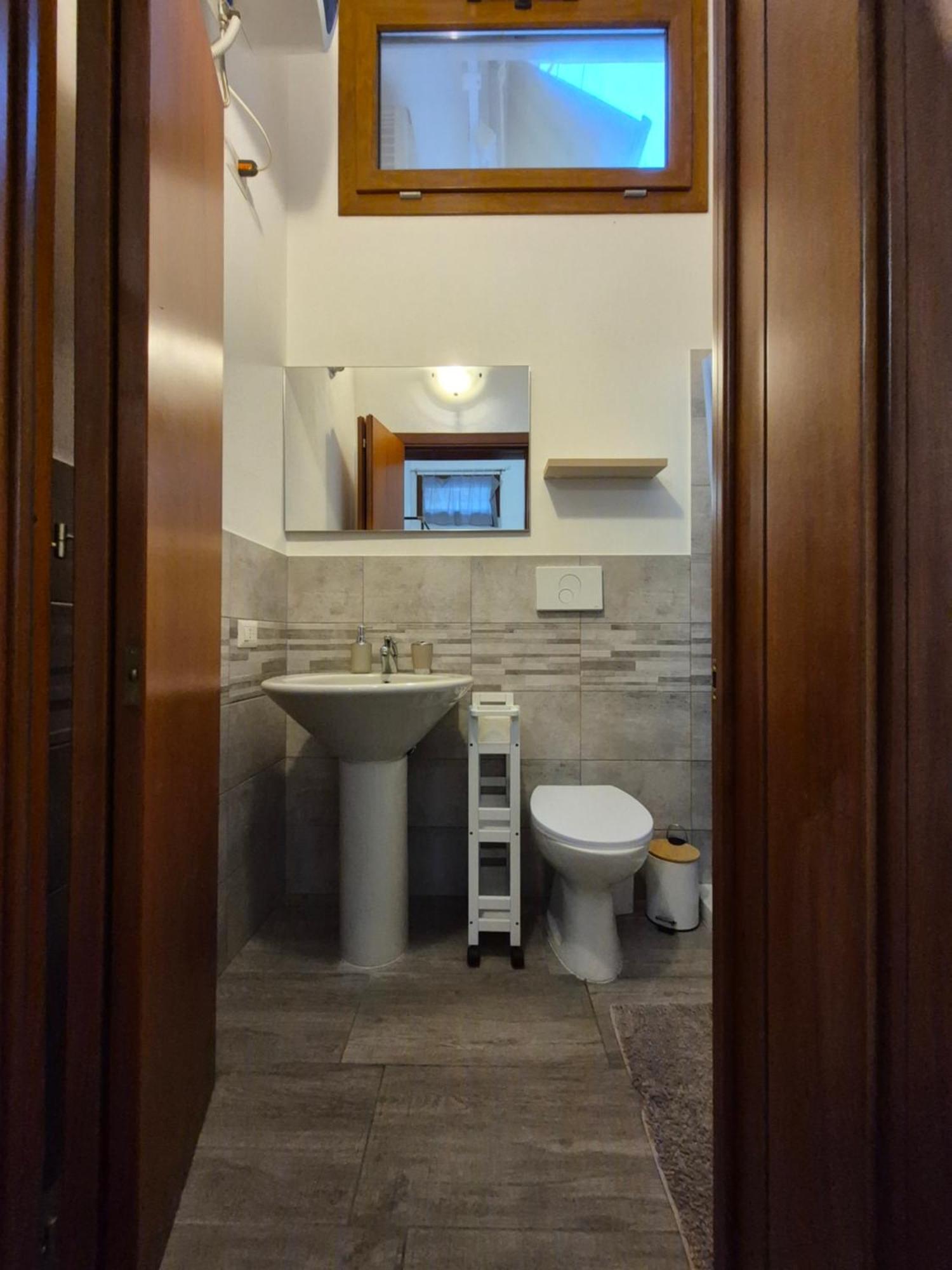 Casa Vacanza Monoboito Quartu SantʼElena Dış mekan fotoğraf
