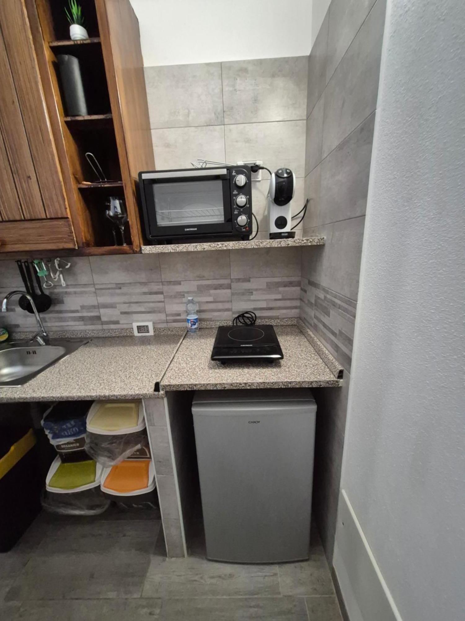 Casa Vacanza Monoboito Quartu SantʼElena Dış mekan fotoğraf