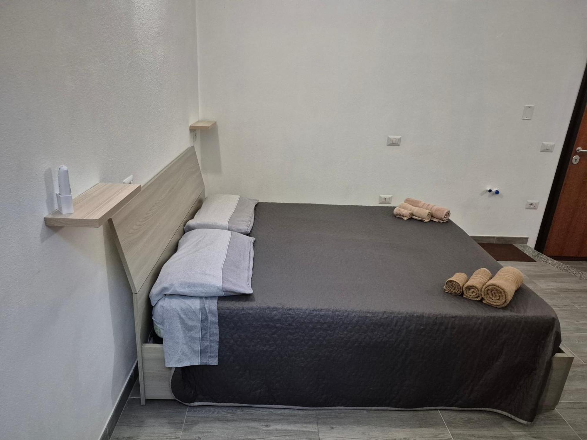 Casa Vacanza Monoboito Quartu SantʼElena Dış mekan fotoğraf